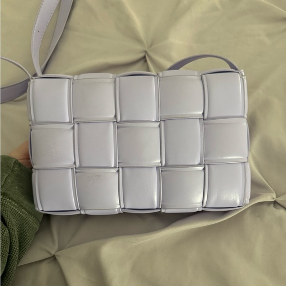 Lilac Woven Padded Bag - Picture 4 of 8